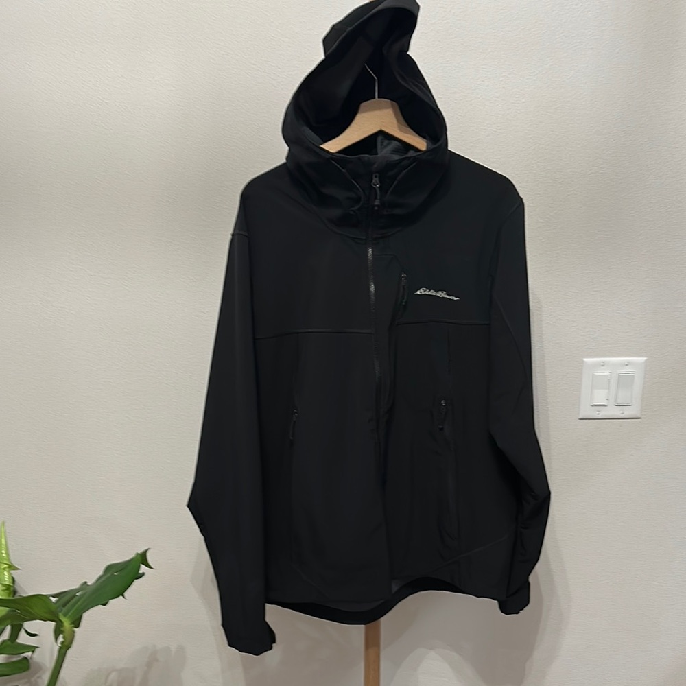 Eddie Bauer Men's Ascent Black Hooded Jacket
